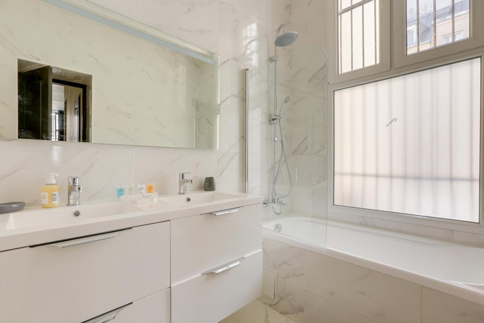 175 Suite Lea - Superb Apartment In Paris Eksteriør billede